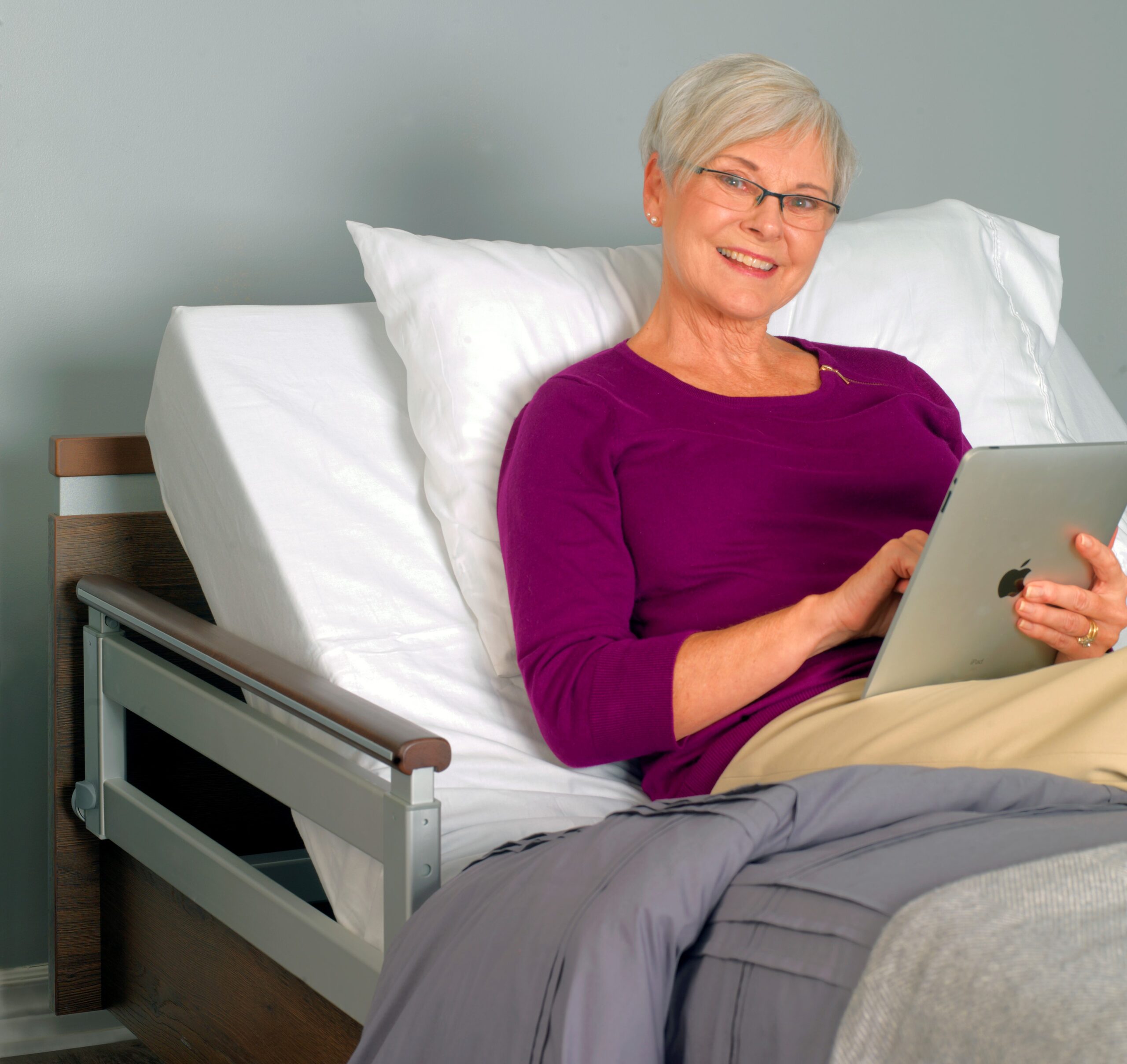 Sondercare hospital bed chair position